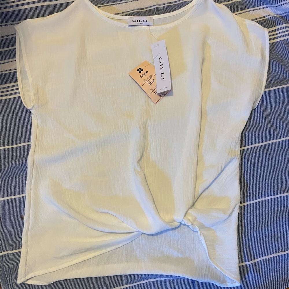 New with tags white twist front blouse
